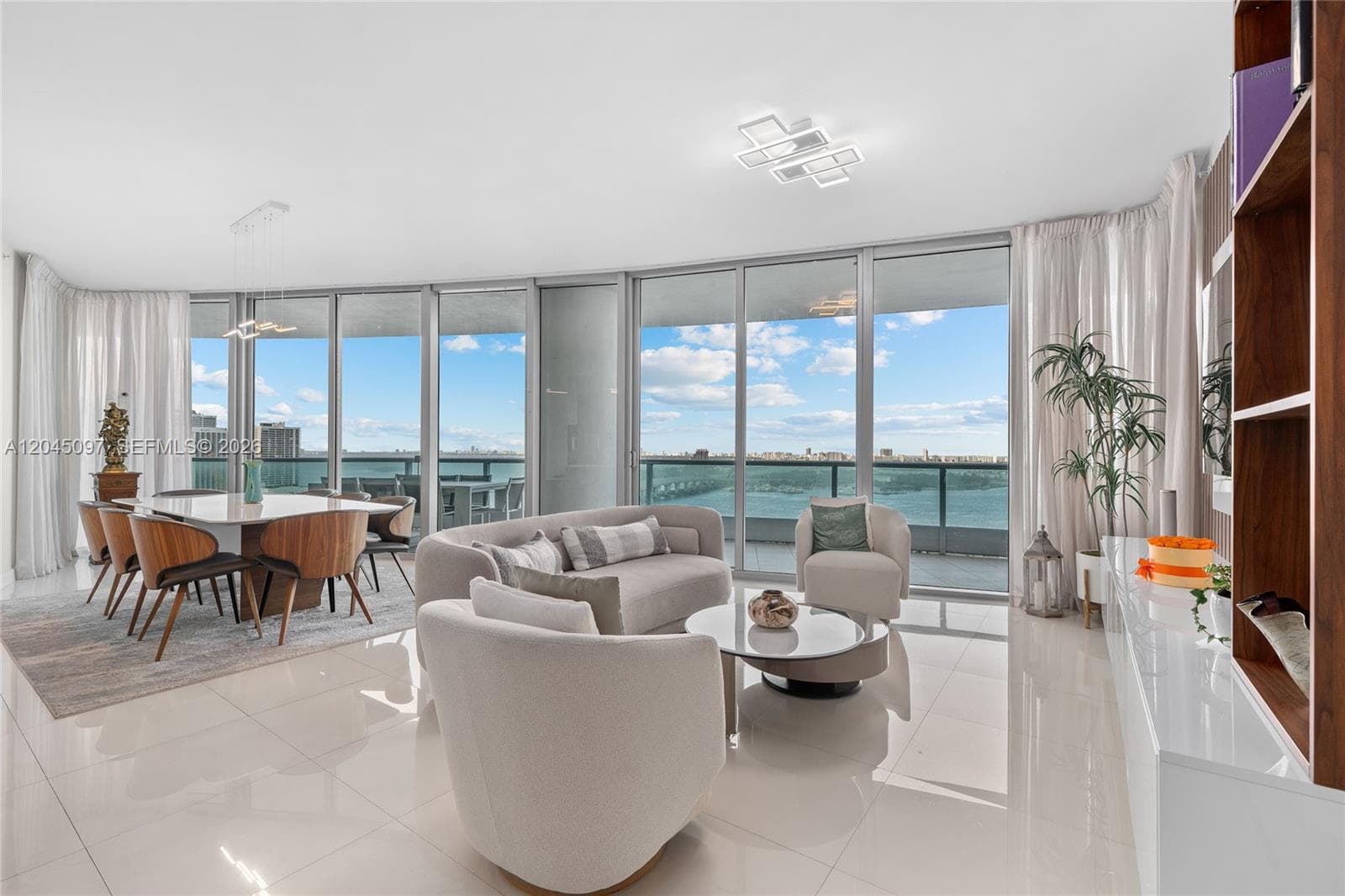900 Biscayne Bay Unit 2506 condo for sale at 900 Biscayne Blvd # 2506, Miami FL 33132