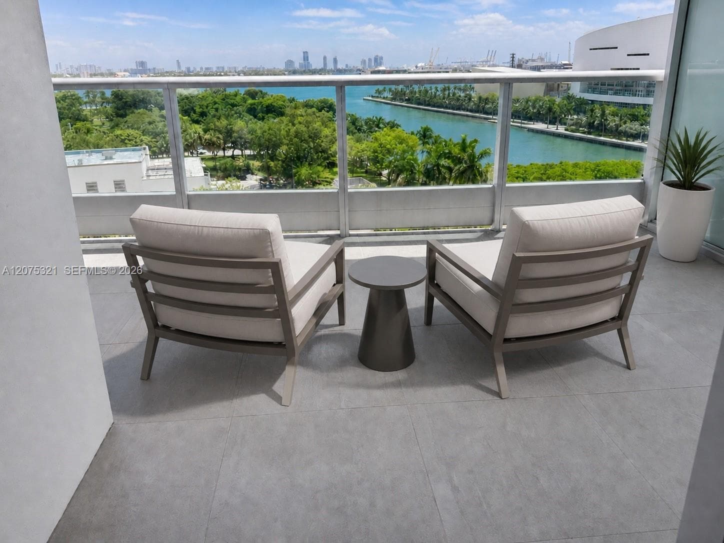900 Biscayne Bay Unit 902 condo for rent at 900 Biscayne Blvd # 902, Miami FL 33132
