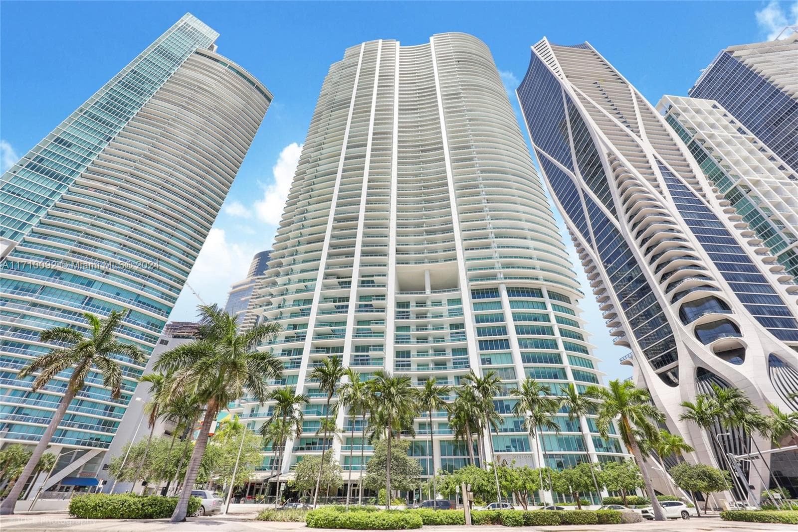 900 Biscayne Bay Unit 3007 condo rented at 900 Biscayne Blvd # 3007, Miami FL 33132